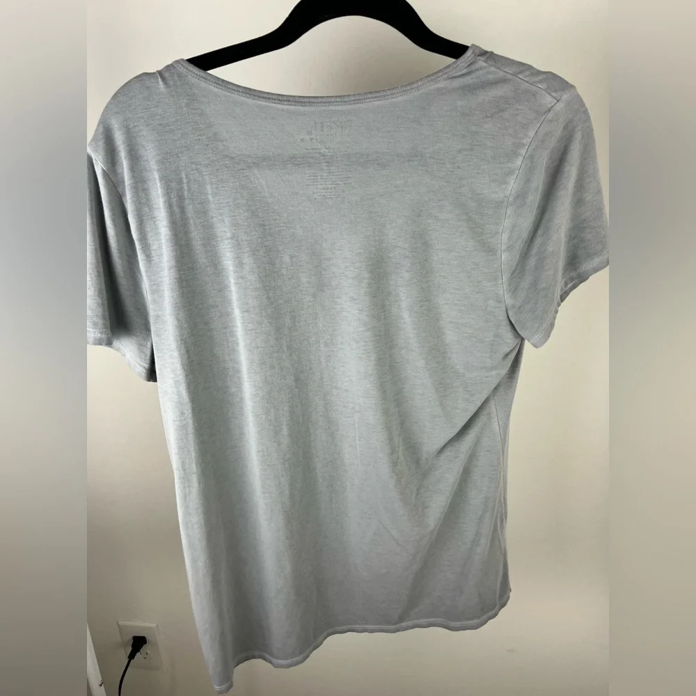 Basic tees/bodysuit bundle - Picture 3 of 7